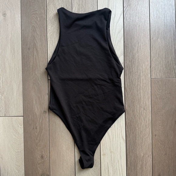 Zara Classic Black High-Neck Bodysuit - Picture 3 of 4